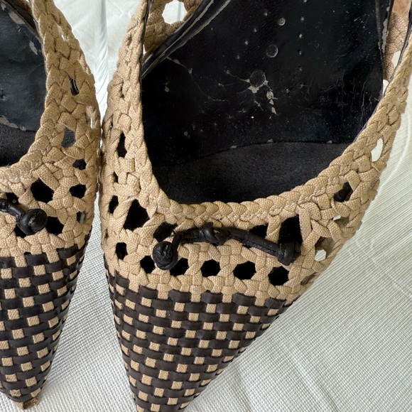 Enzo Angiolini Black and Tan Woven Mules SZ 8.5 - Picture 6 of 9